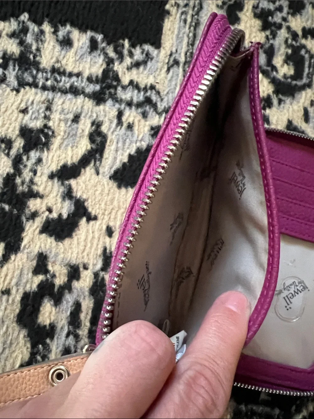 Jewell by thirty one wristlet/wallet